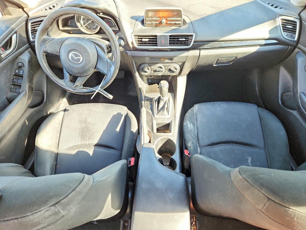 2015 MAZDA 3