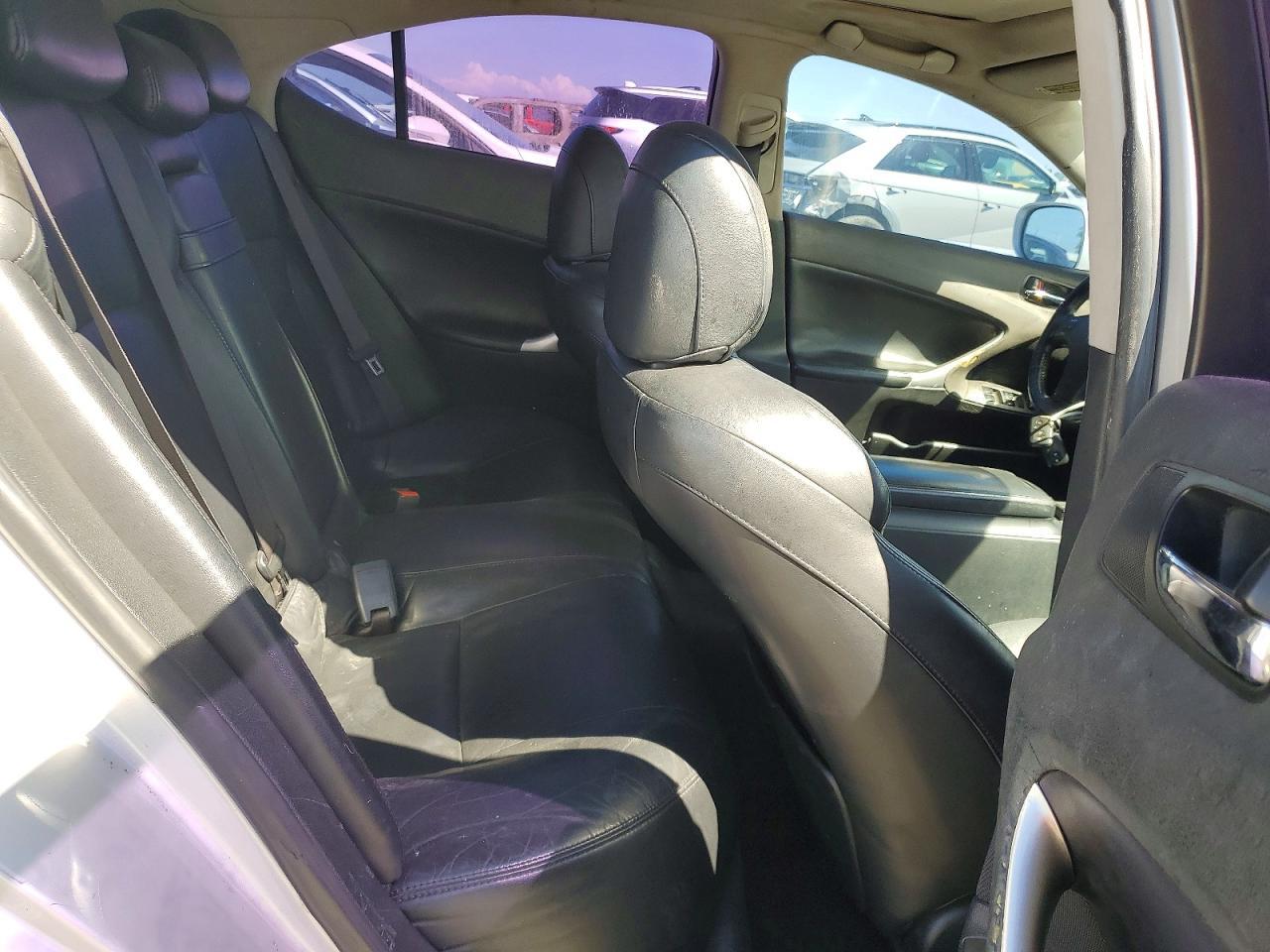 2006 LEXUS IS 250