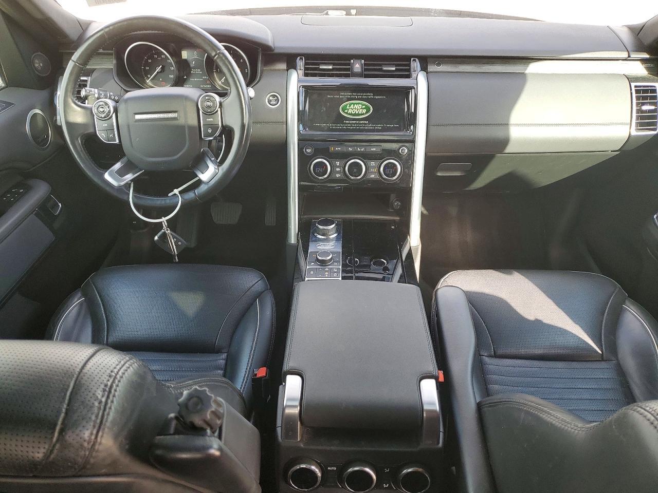 2017 LAND ROVER Discovery