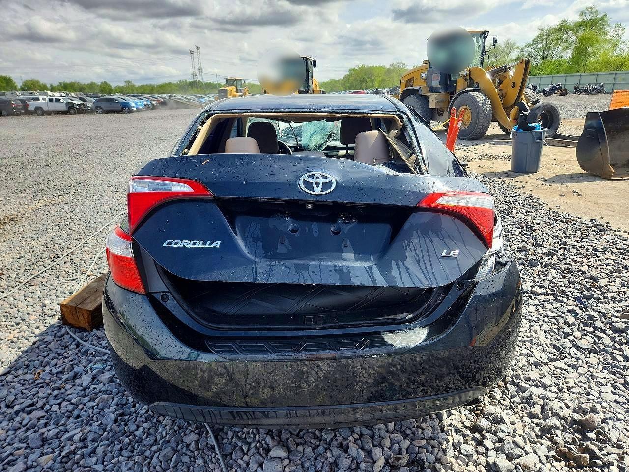 2015 TOYOTA COROLLA