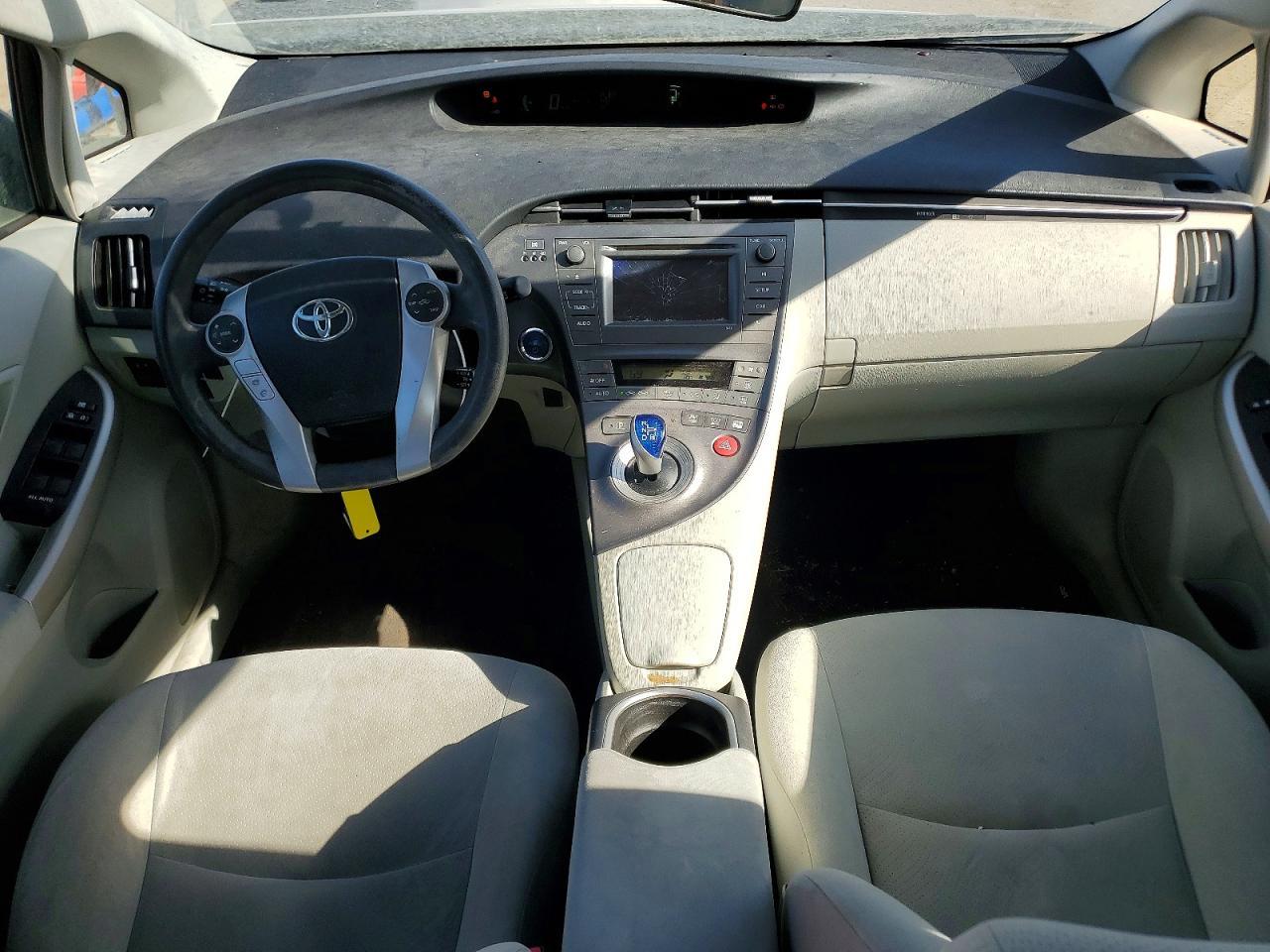 2013 TOYOTA PRIUS