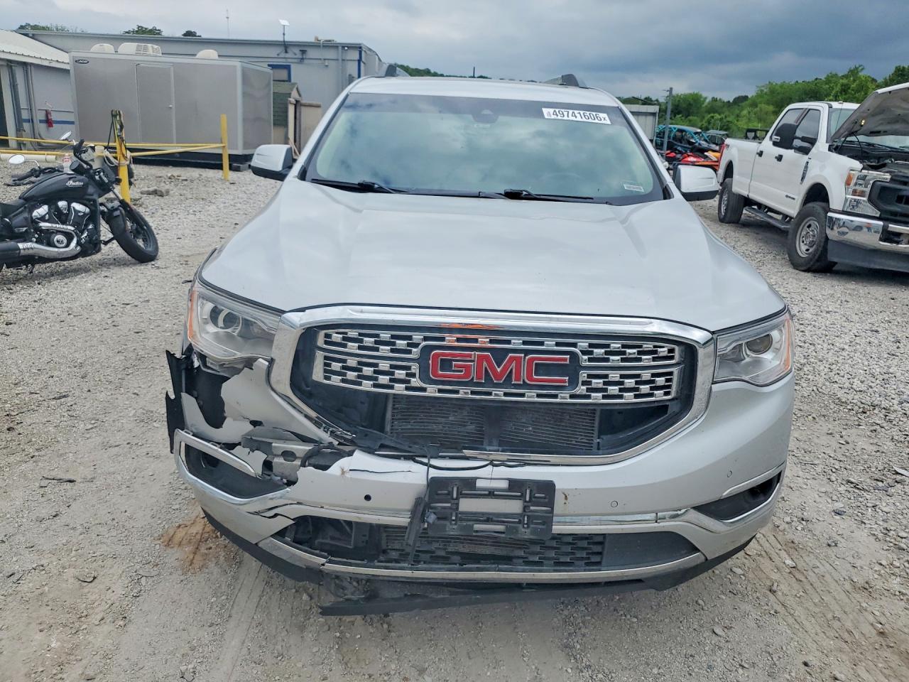 2017 GMC ACADIA