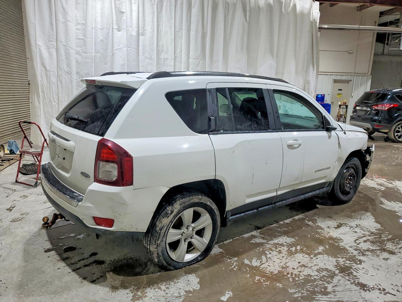 2015 JEEP Compass