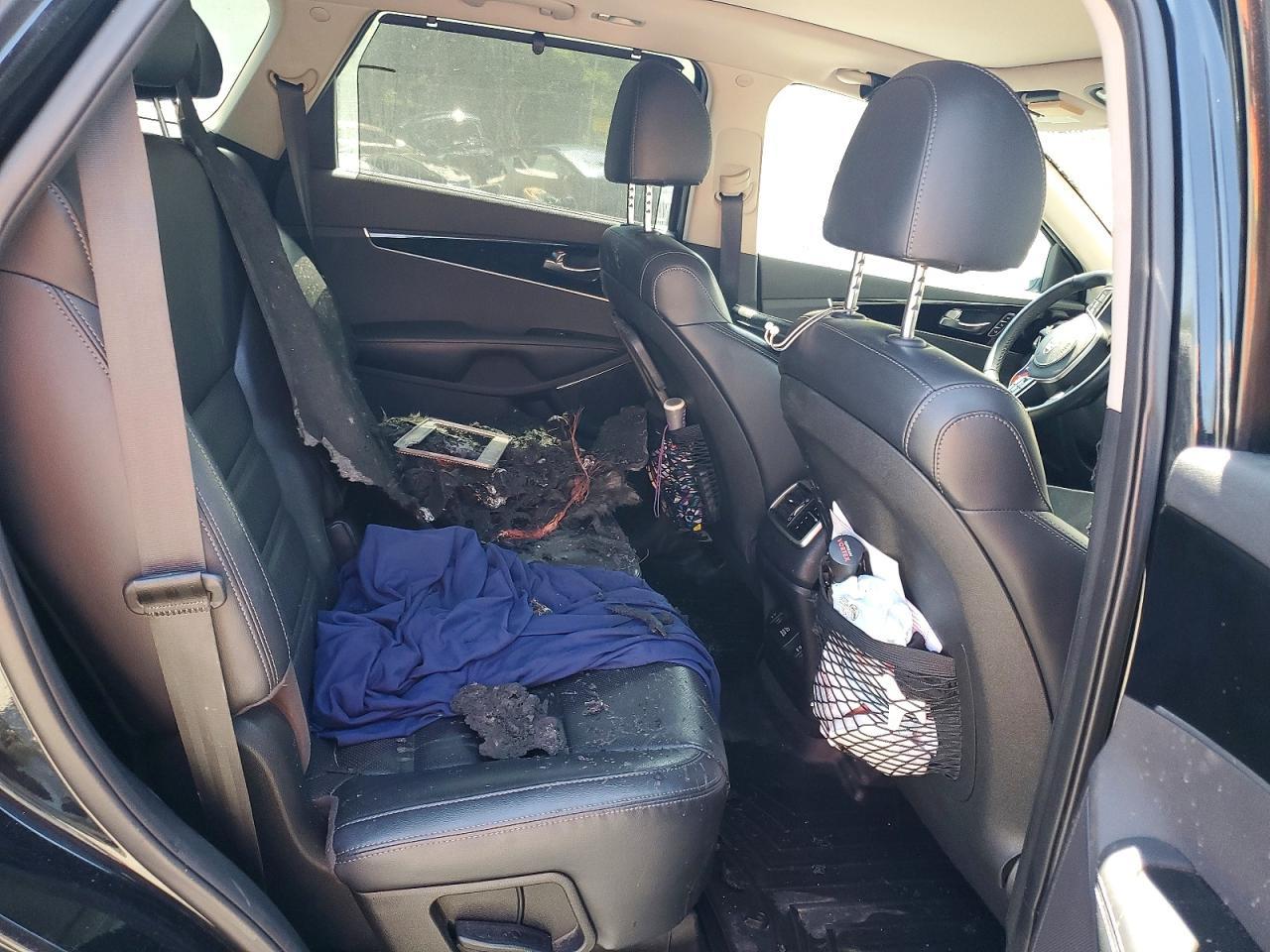 2019 KIA SORENTO