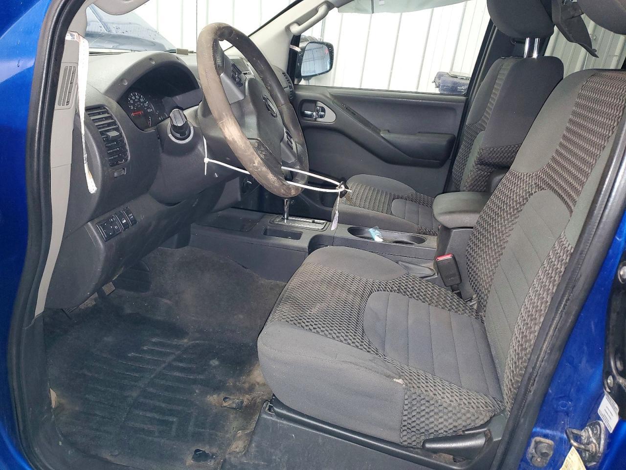 2013 NISSAN Frontier