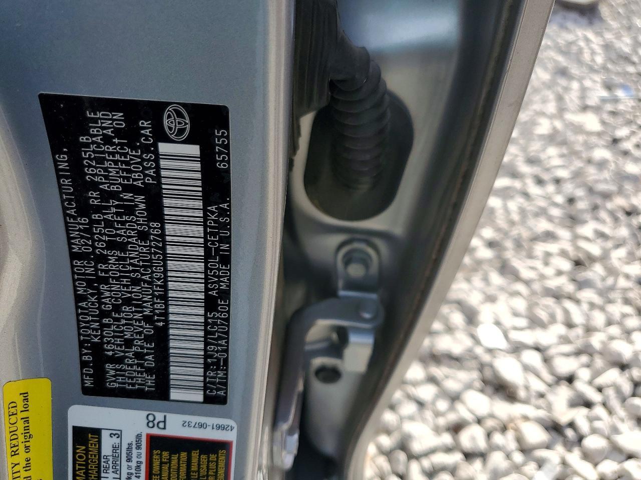 2016 TOYOTA CAMRY