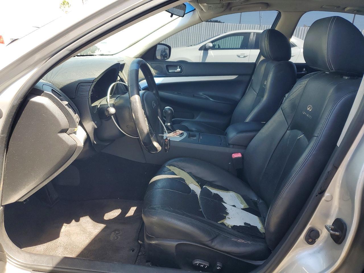 2009 INFINITI G37