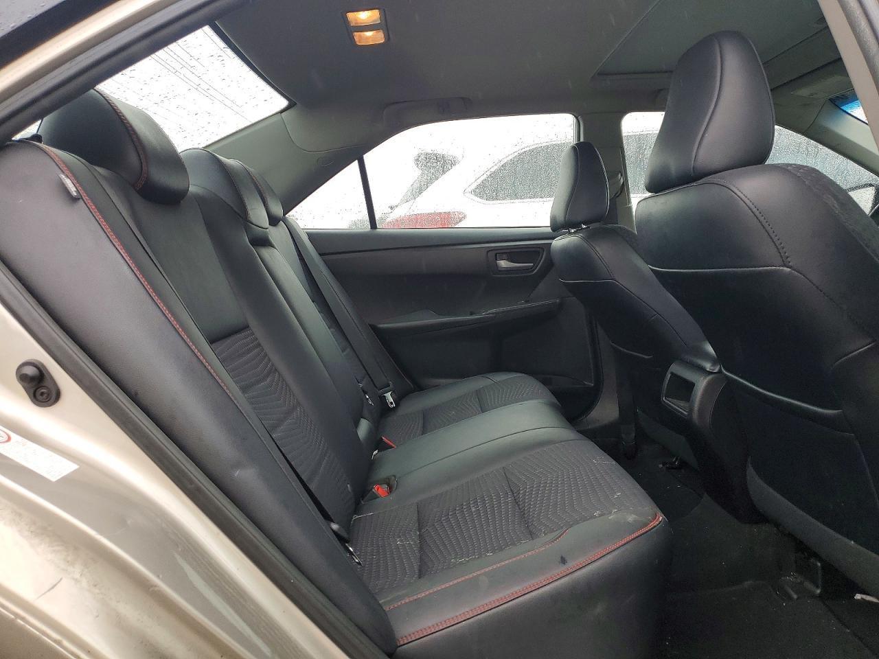 2015 TOYOTA CAMRY
