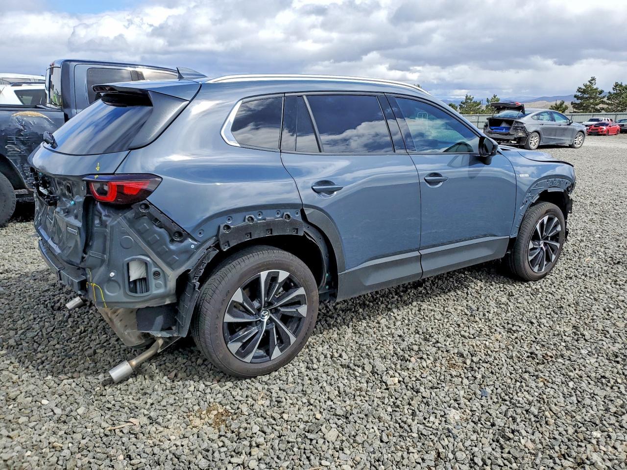 2025 MAZDA CX-50