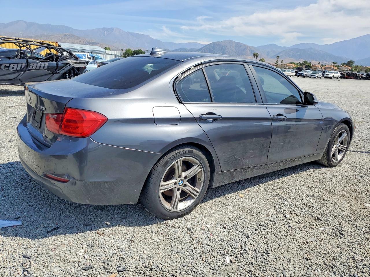 2013 BMW 3 SERIES