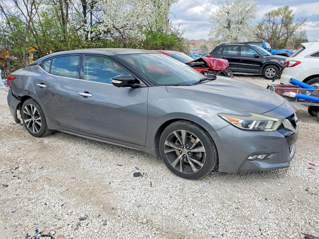 2018 NISSAN Maxima