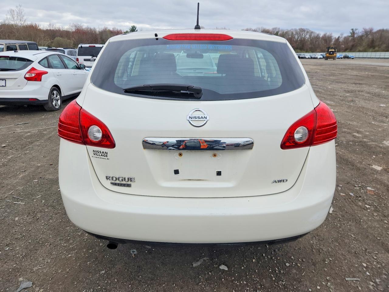 2015 NISSAN ROGUE