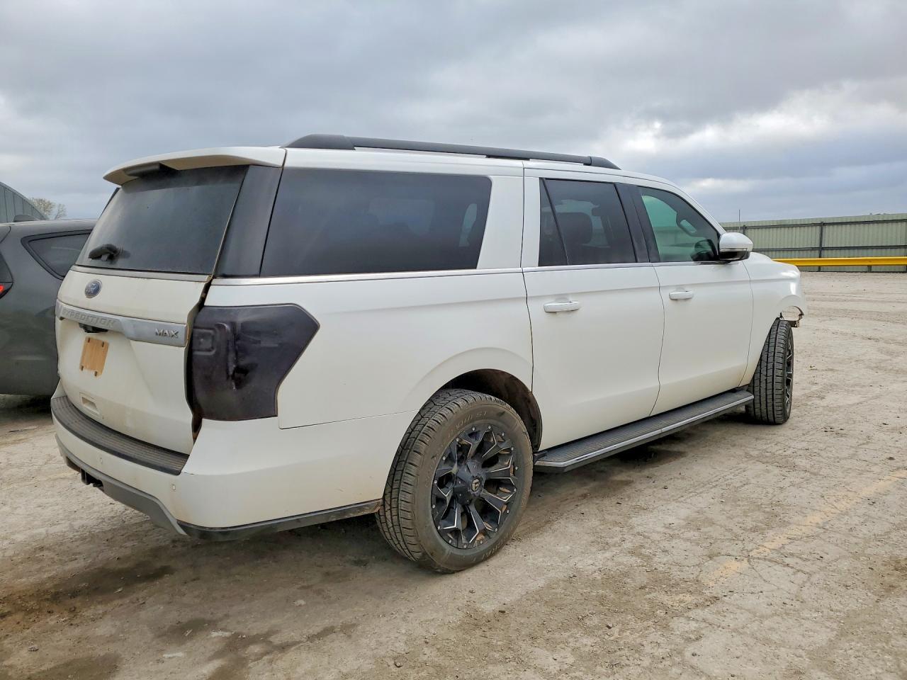 2019 FORD Expedition