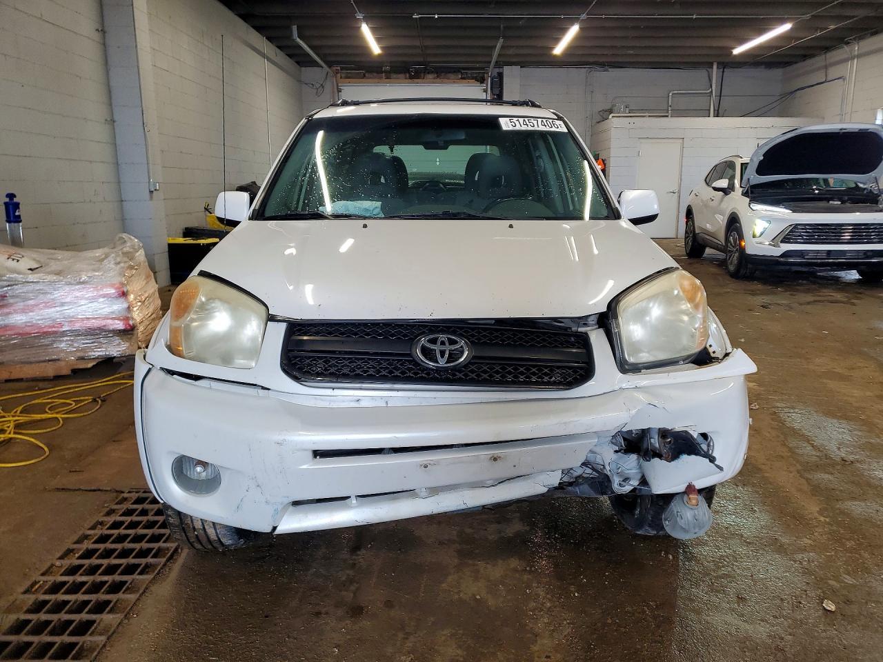 2004 TOYOTA RAV4