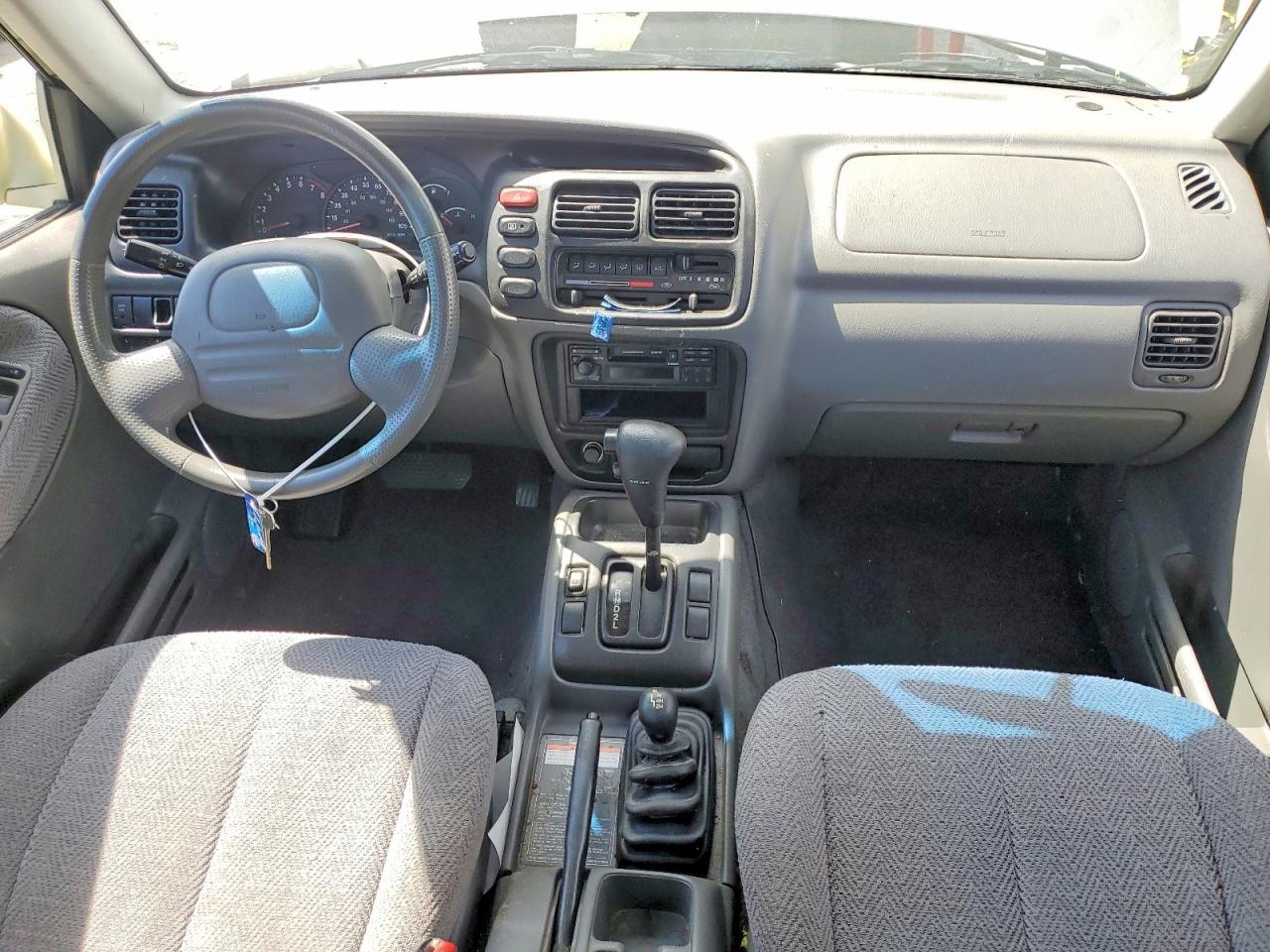 2000 SUZUKI Grand Vitara
