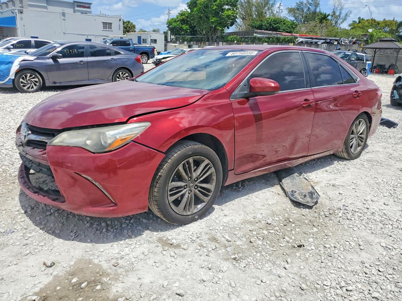2017 TOYOTA CAMRY