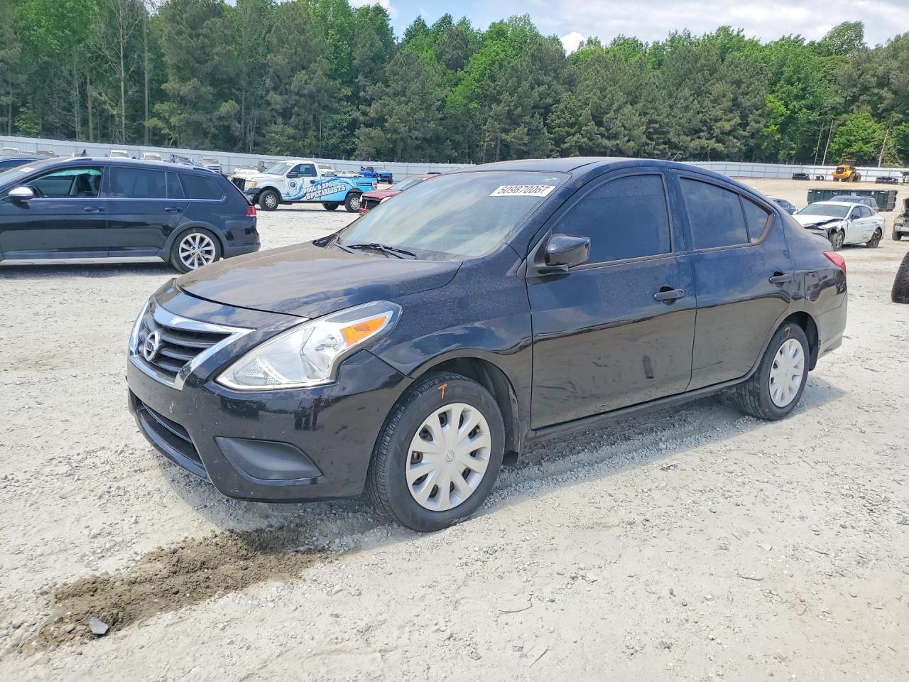 2018 NISSAN VERSA