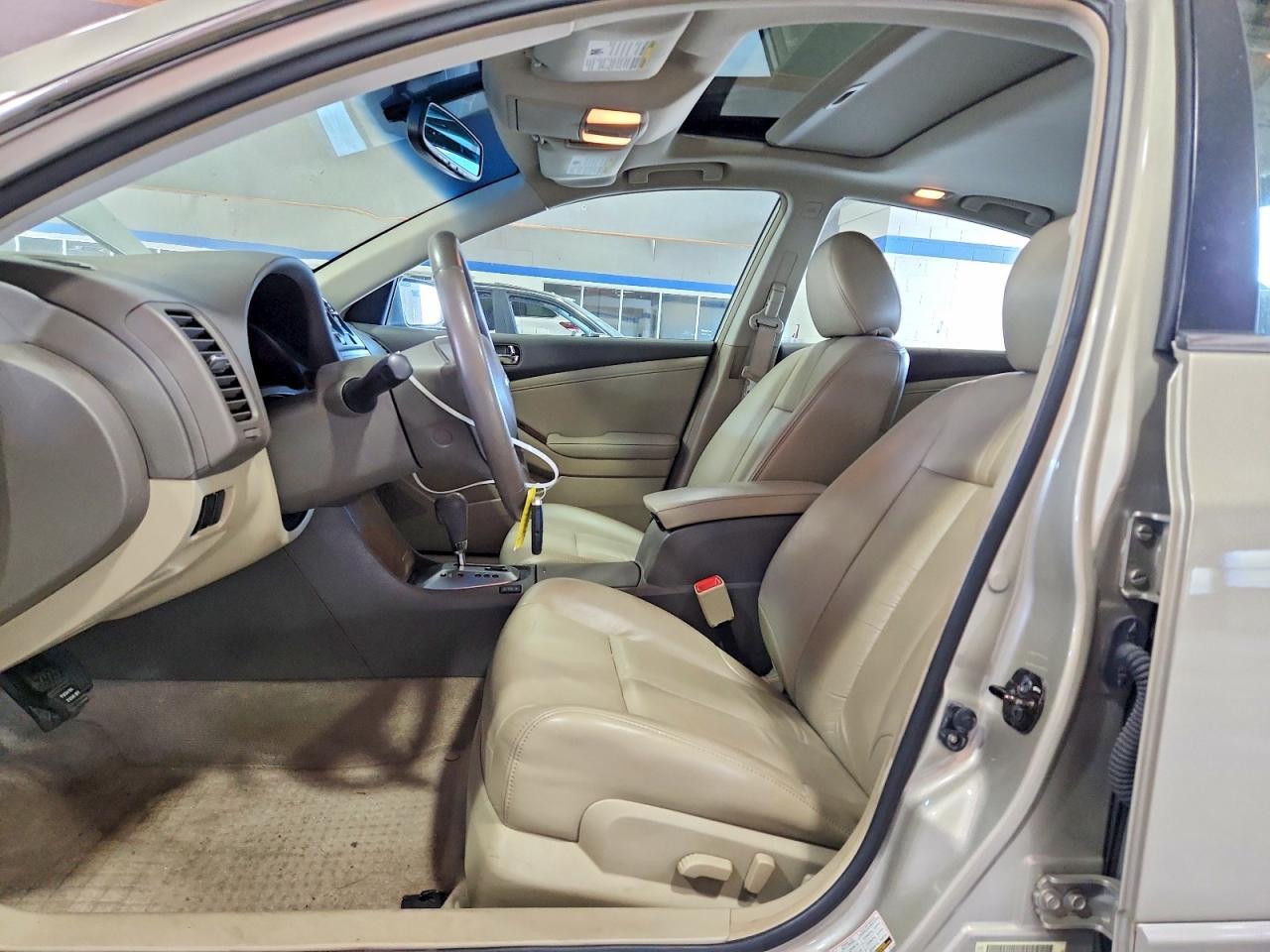 2009 NISSAN ALTIMA