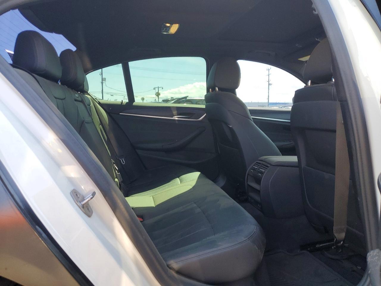 2021 BMW 5 series