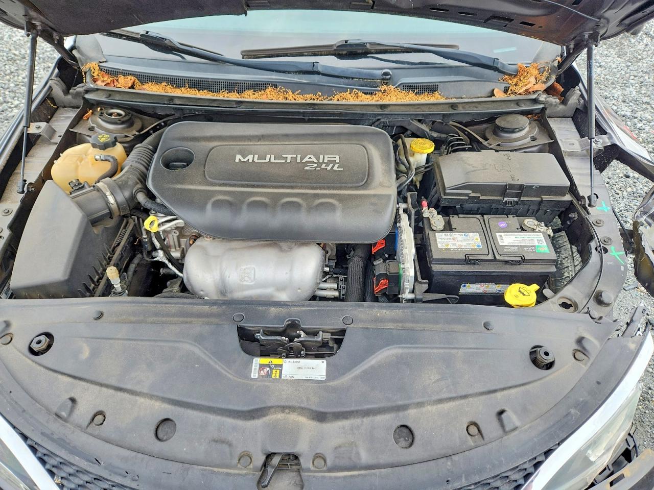 2016 CHRYSLER 200