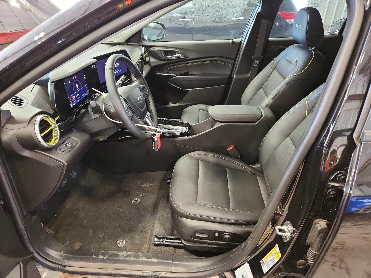2025 CHEVROLET TRAX