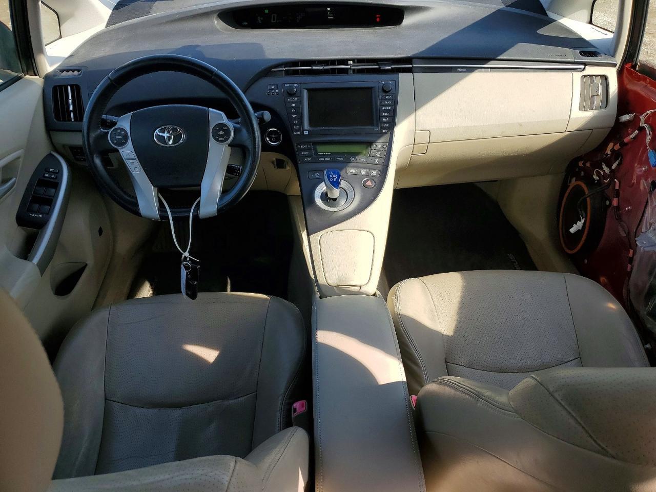 2011 TOYOTA PRIUS