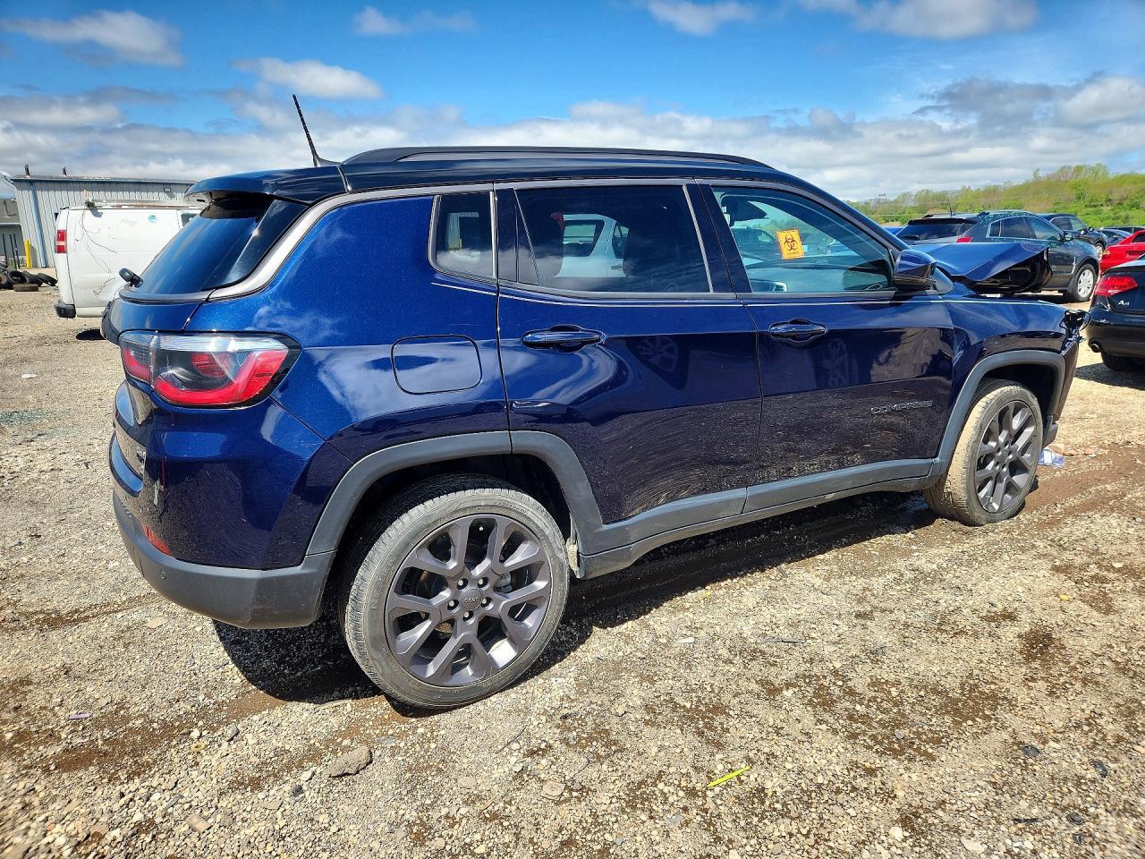 2020 JEEP Compass