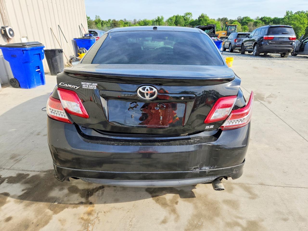 2011 TOYOTA CAMRY