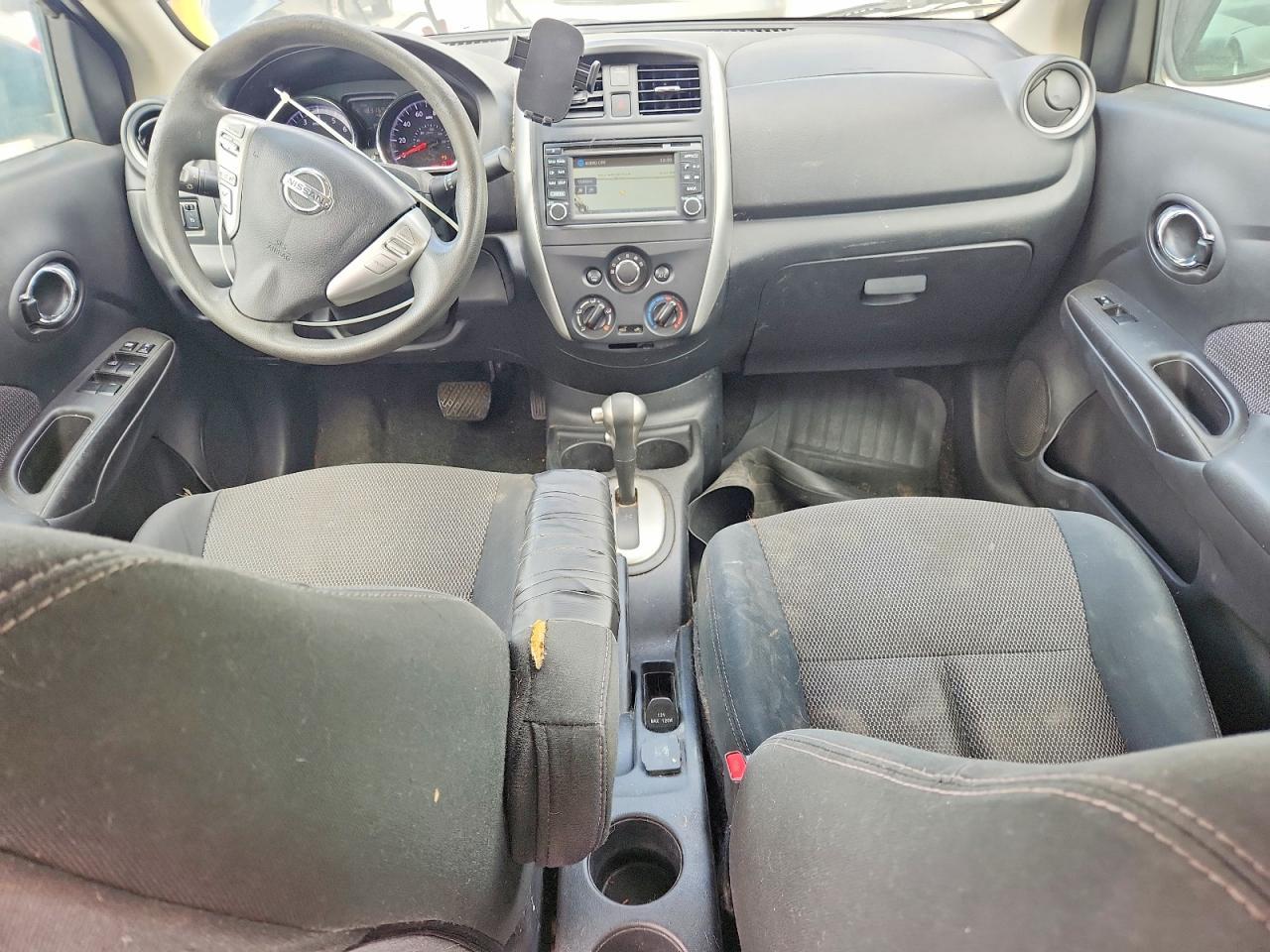 2016 NISSAN VERSA