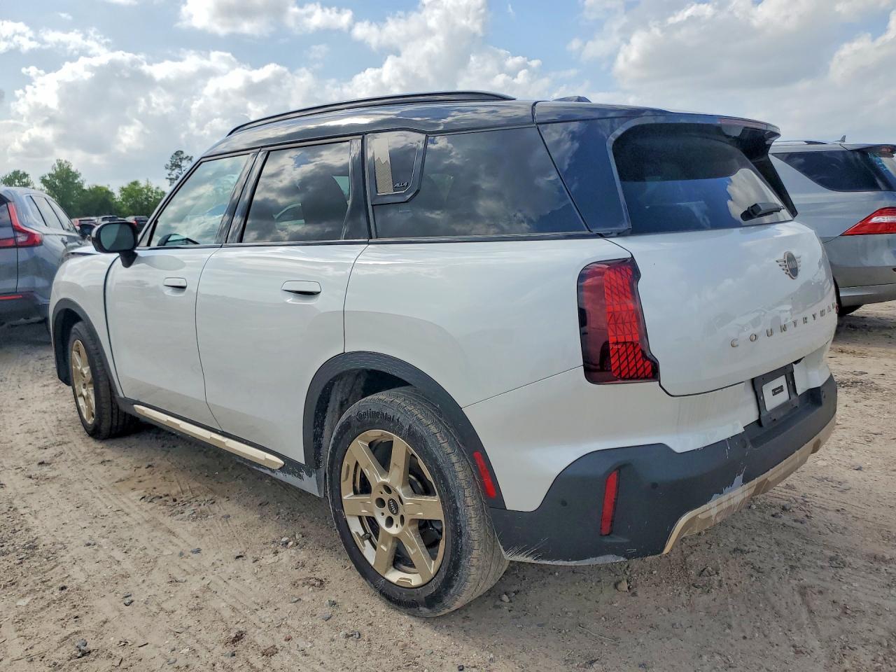2025 MINI Countryman