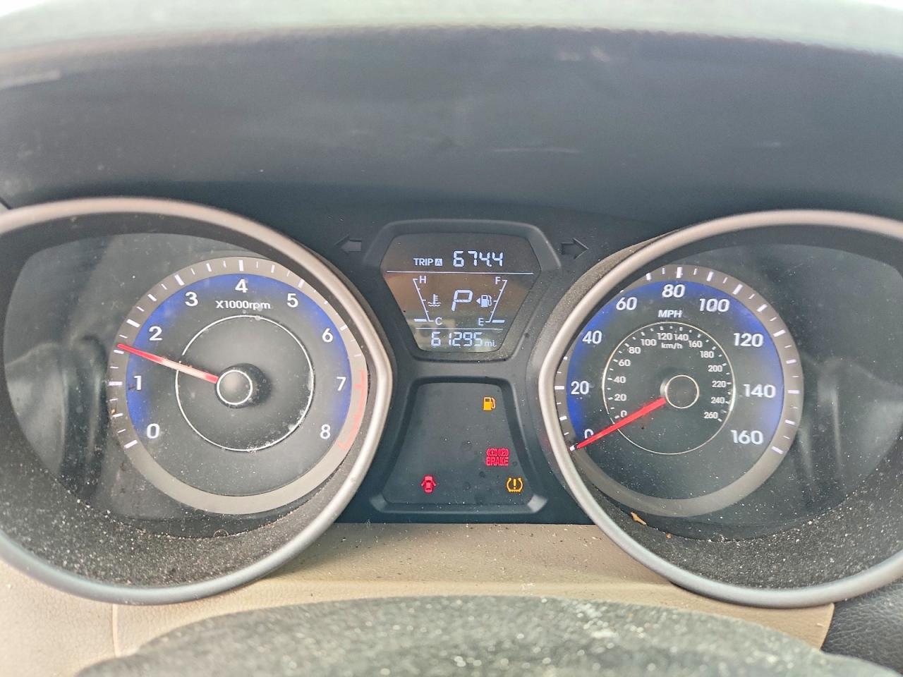 2016 HYUNDAI ELANTRA