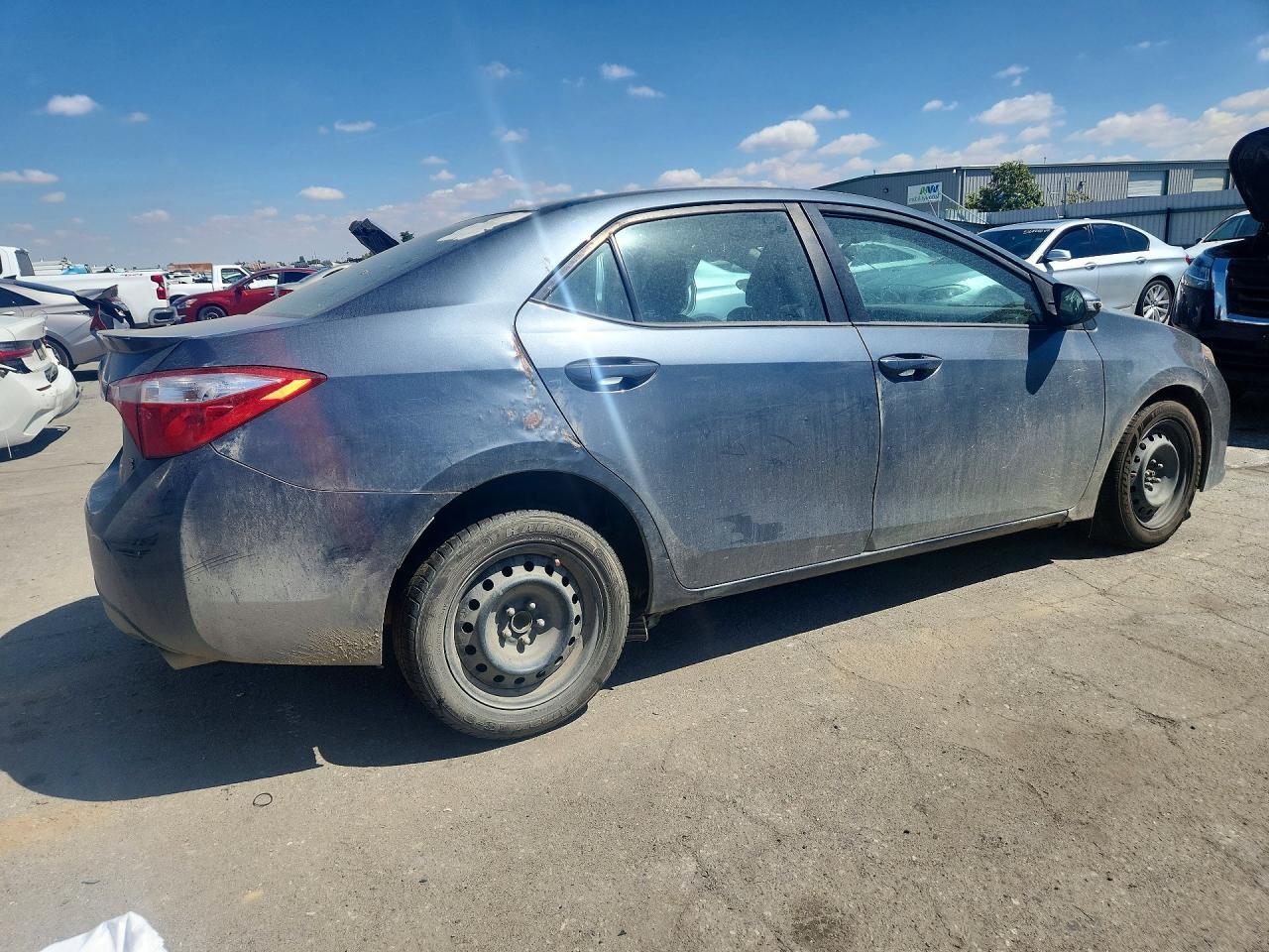 2015 TOYOTA COROLLA