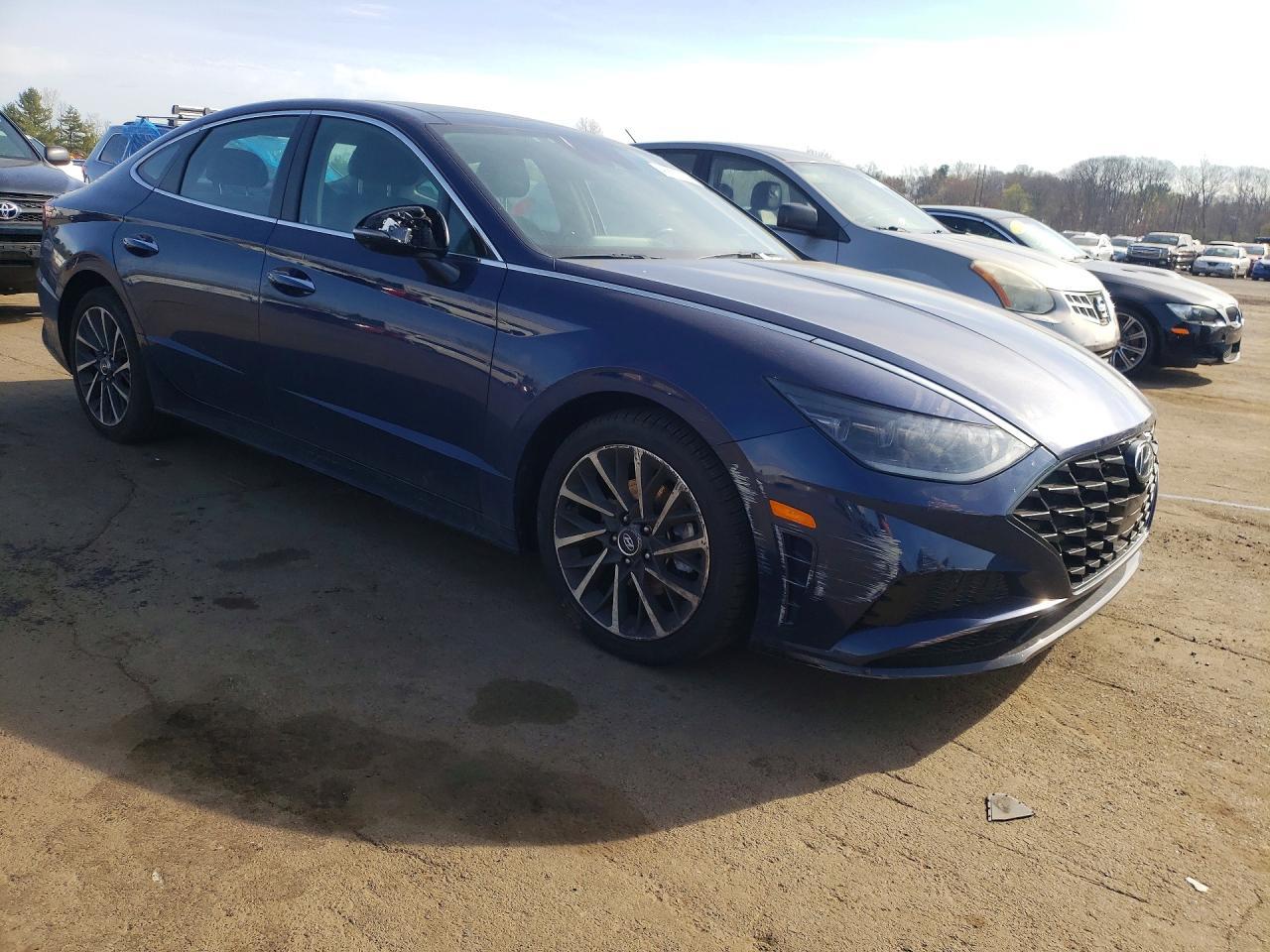 2022 HYUNDAI SONATA