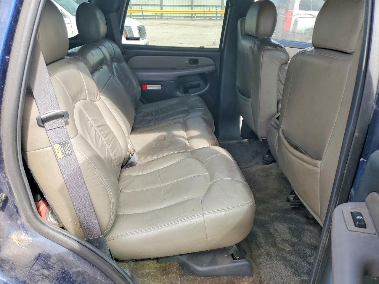 2002 CHEVROLET Tahoe