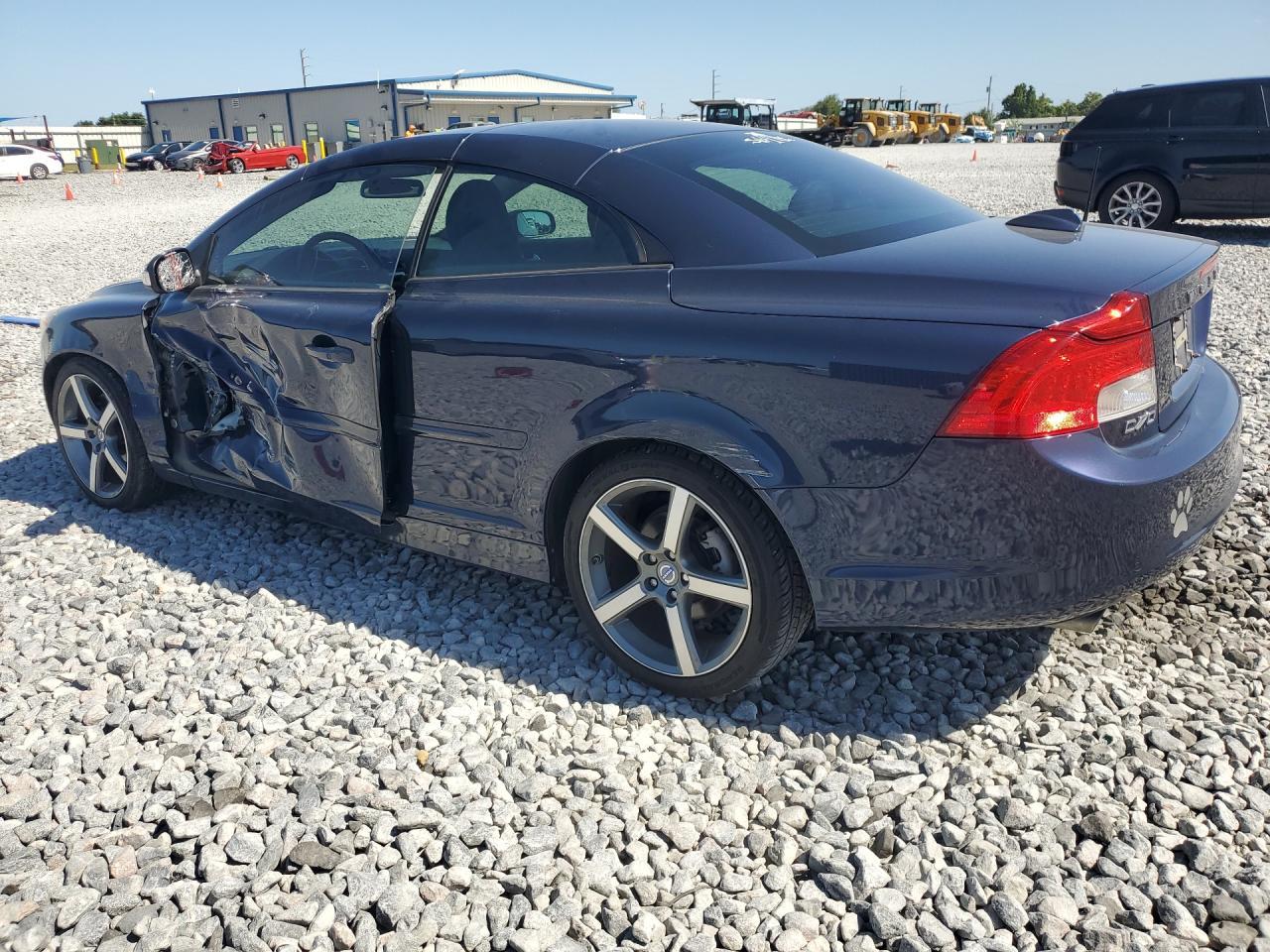 2013 VOLVO C70
