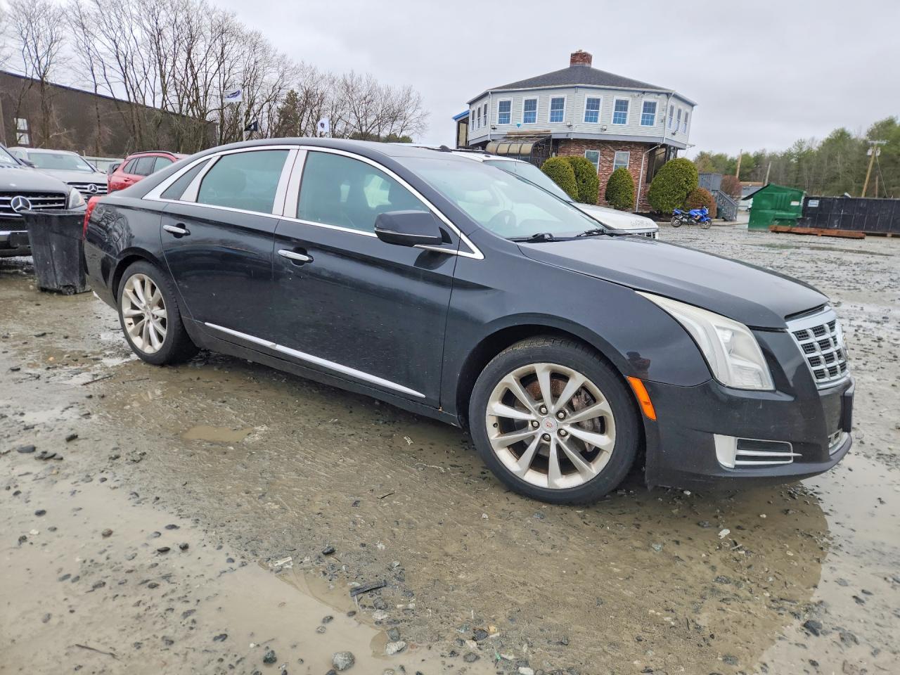 2013 CADILLAC XTS