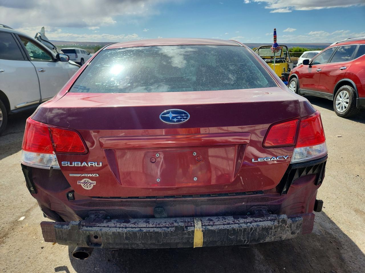 2010 SUBARU Legacy