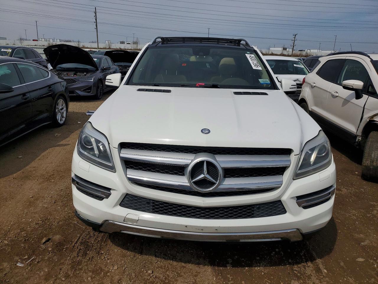 2016 MERCEDES-BENZ GL-Class