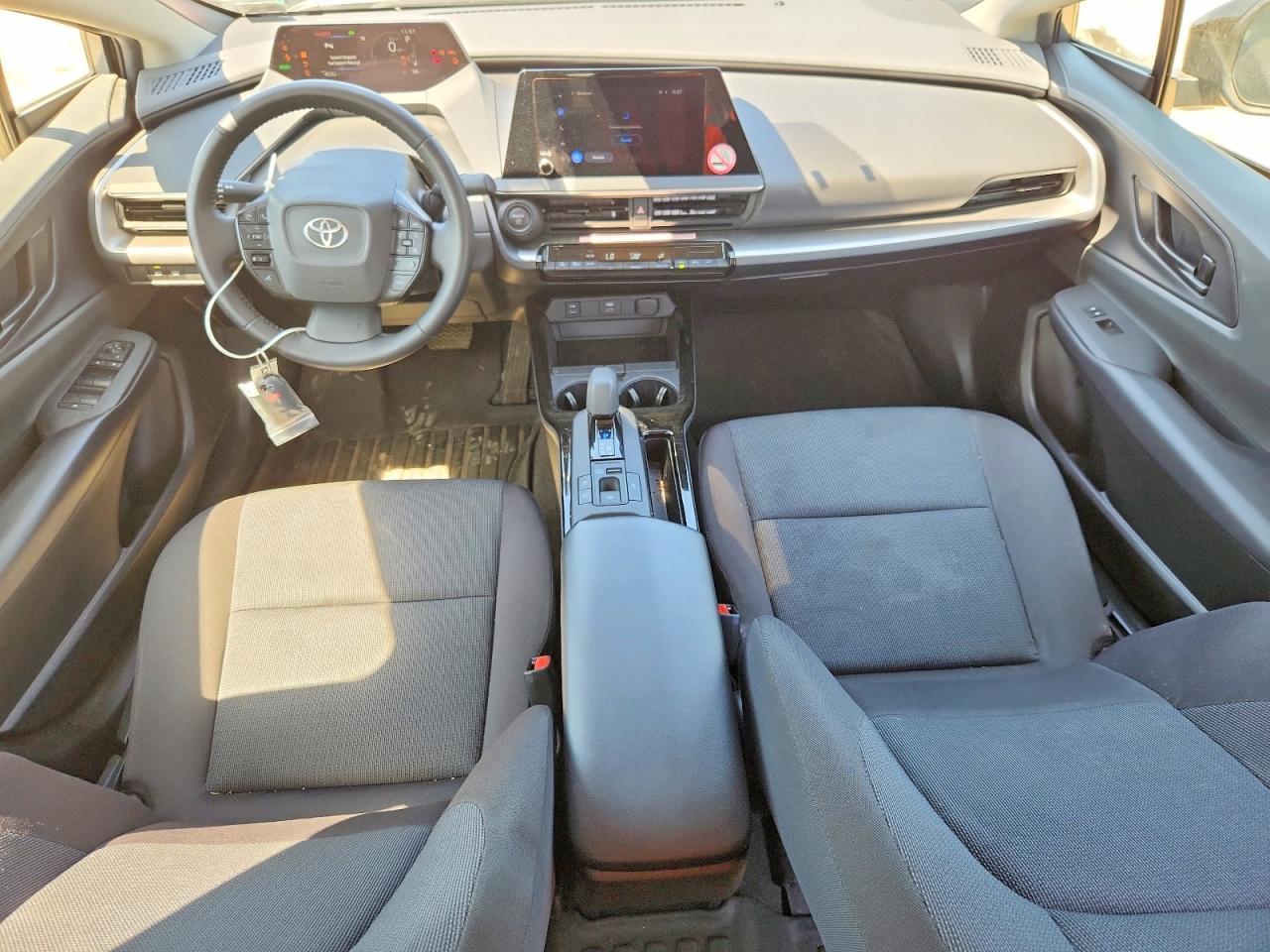 2025 TOYOTA PRIUS