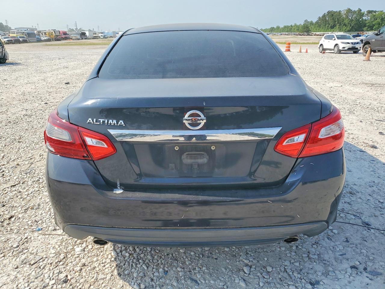 2016 NISSAN ALTIMA