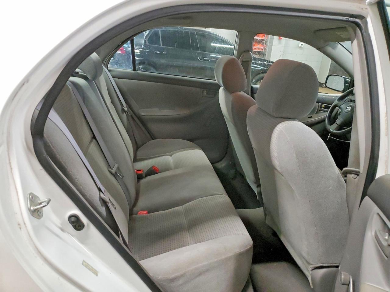 2006 TOYOTA COROLLA