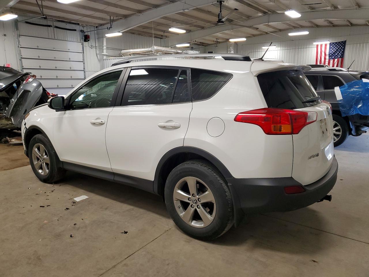2015 TOYOTA RAV4