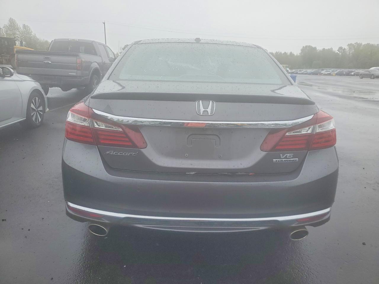 2017 HONDA ACCORD