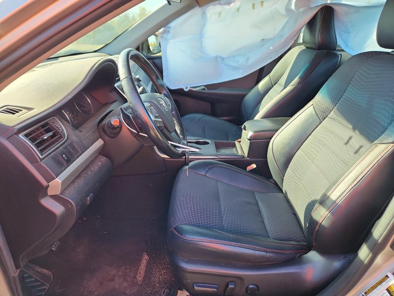 2015 TOYOTA CAMRY
