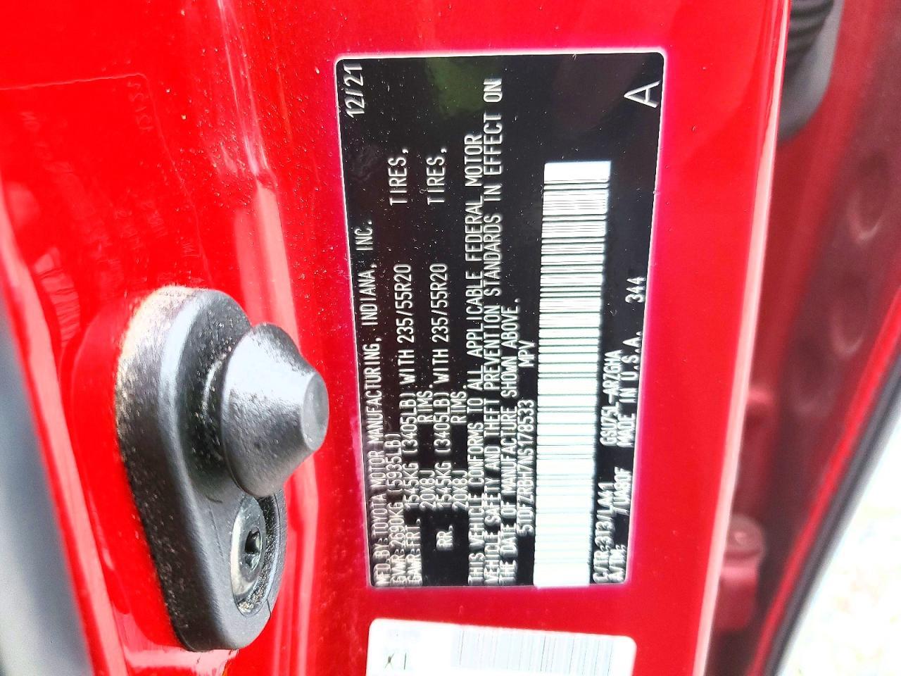 2022 TOYOTA HIGHLANDER