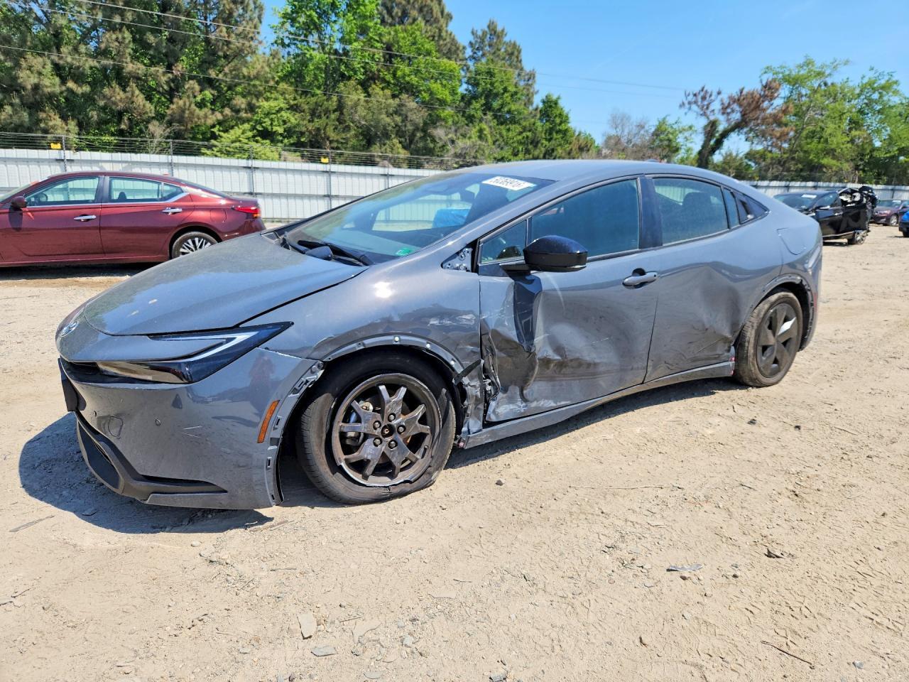 2025 TOYOTA PRIUS