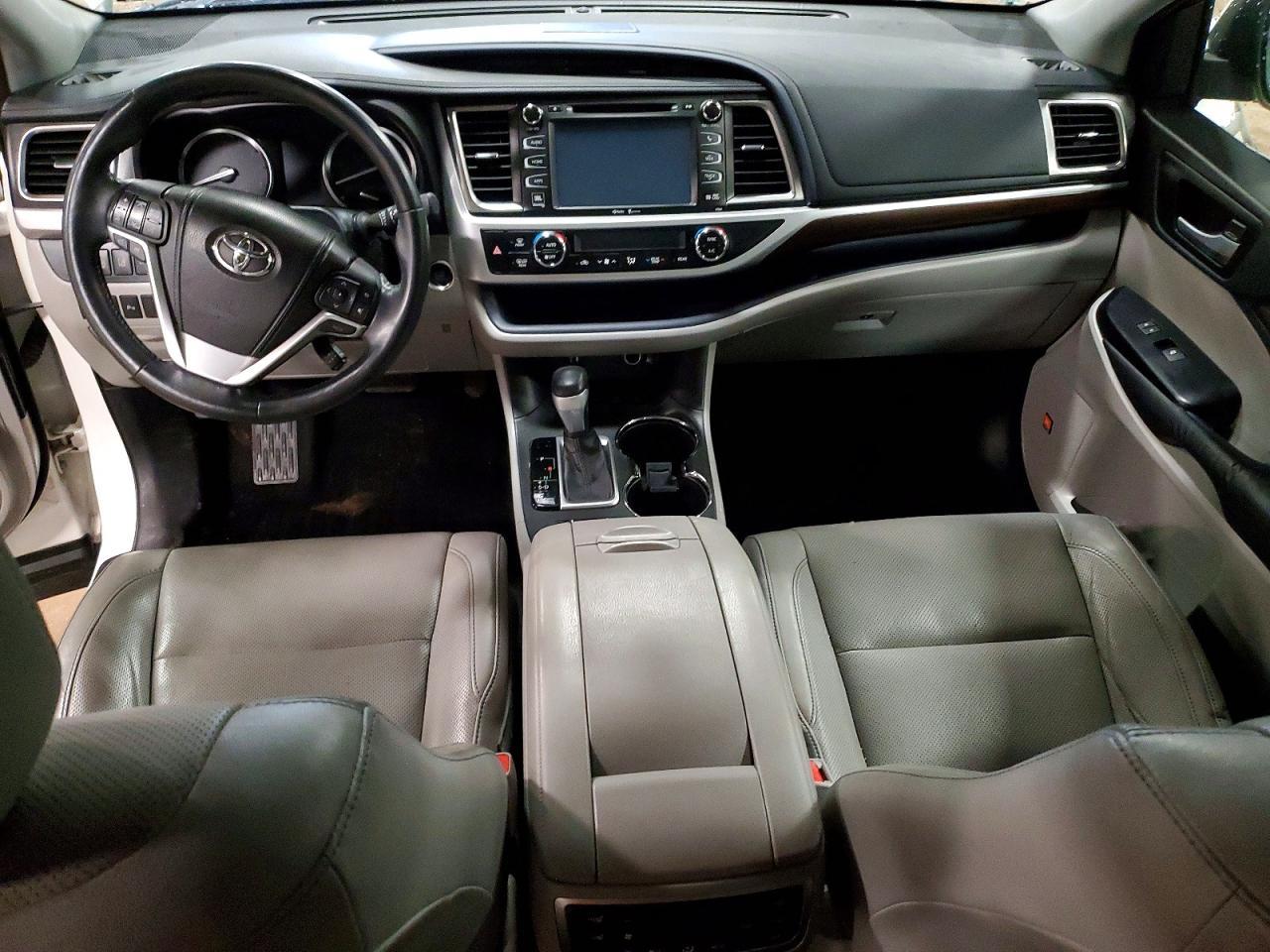 2014 TOYOTA HIGHLANDER