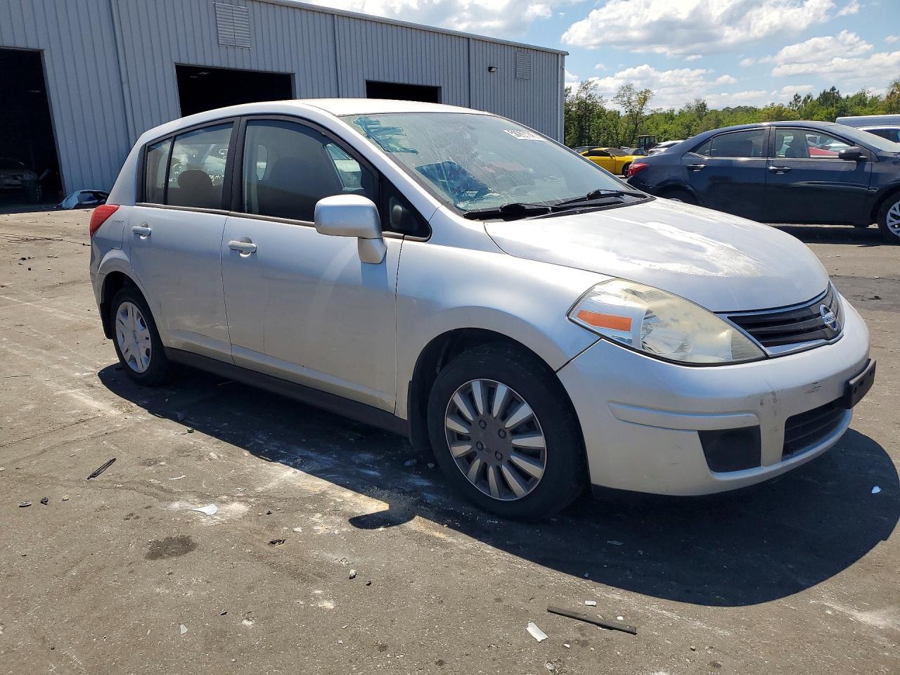 2010 NISSAN VERSA