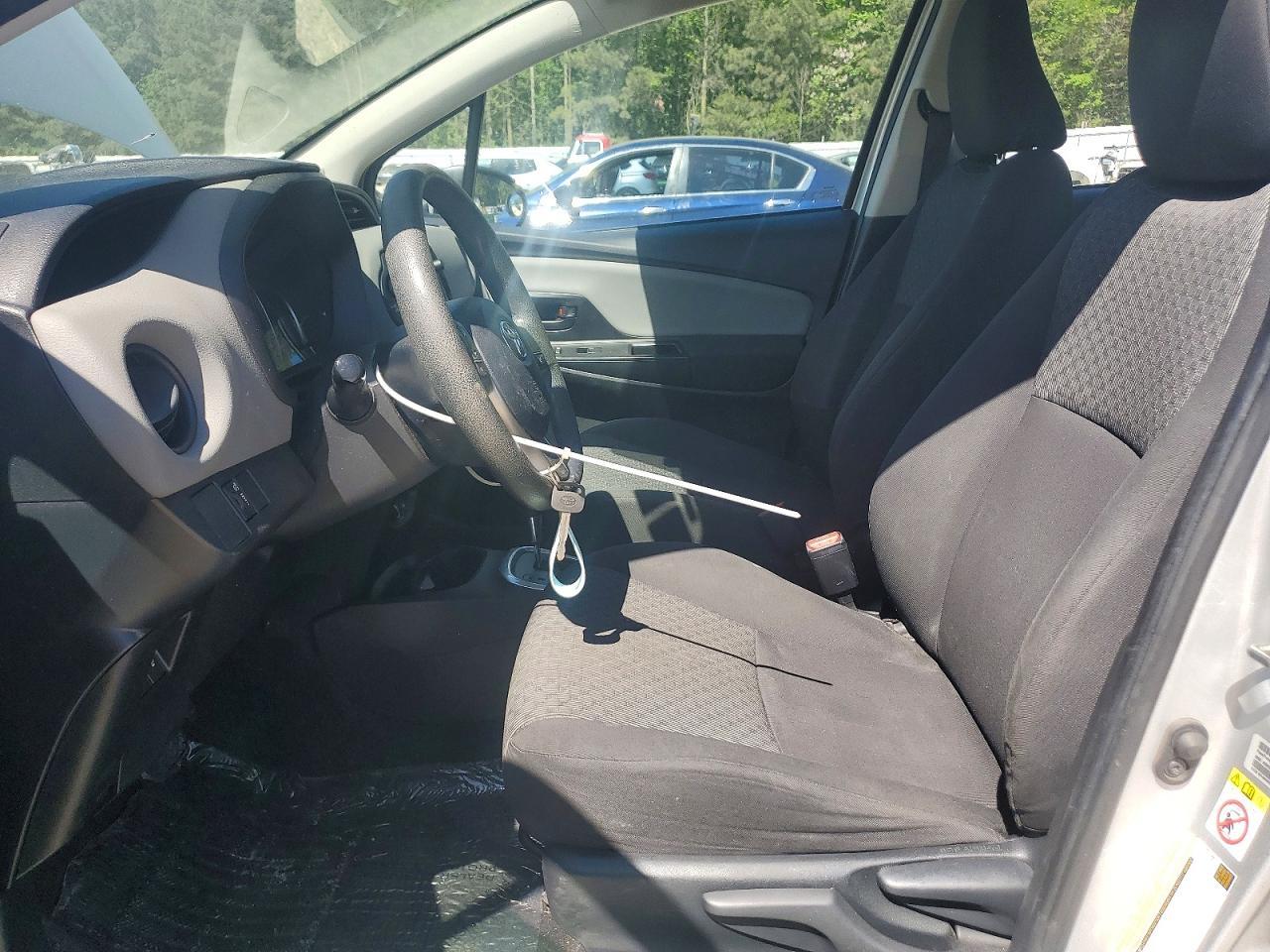 2017 TOYOTA YARIS