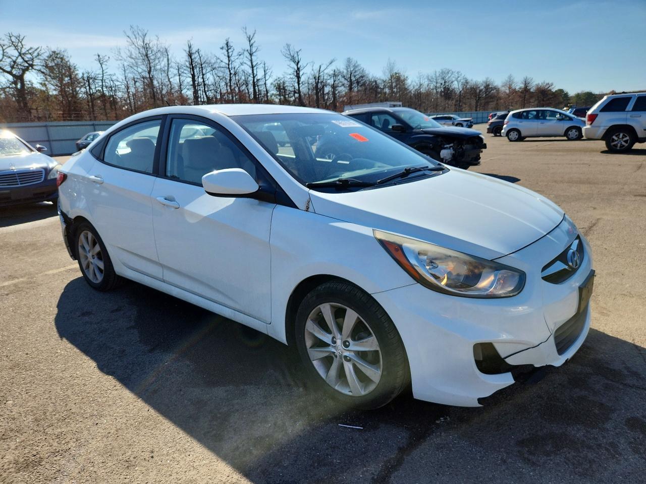 2012 HYUNDAI ACCENT